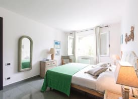 Amoredimare B&B in Villa 2