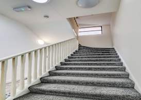 Belvilla Ilford Station Hotel, 4 min from Elizabeth line 4