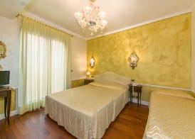 Pantalon Hotel 4