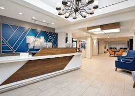 Holiday Inn Express & Suites GRAND RAPIDS-NORTH by IHG 3