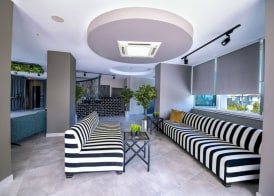 Tourist Hotel 4