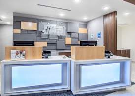 Holiday Inn Express & Suites LEXINGTON W - VERSAILLES by IHG 2