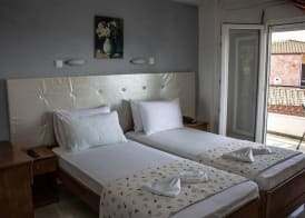 Ilios Hotel 5