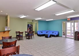 Americas Best Value Inn - Seymour 4