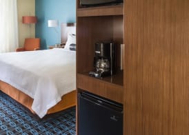 Fairfield Inn & Suites Holland 4