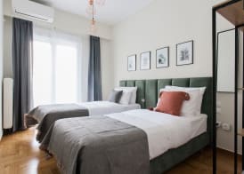 UPSTREET Charming & Comfy 2BD Apt-Acropolis 3