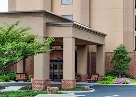 Hampton Inn Harrisonburg - South 3