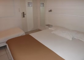 Kyriad Hotel Saintes 4