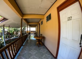 Frank's Place 4