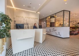 Hotel Amsterdam De Roode Leeuw 4