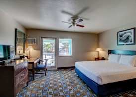 The Nautical Beachfront Resort 3