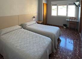 L'Oncle Pere Habitacions 2