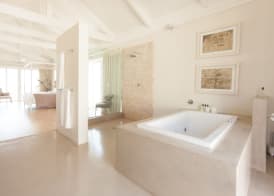 Sea Five Boutique Hotel 4