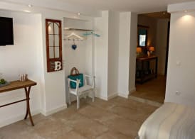 Villa Breeze Boutique Guest Rooms Marbella 5