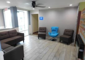 Days Inn by Wyndham West Des Moines - Clive 5