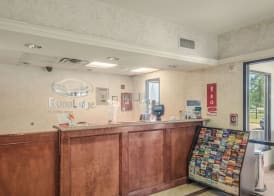 Econo Lodge Weatherford 4