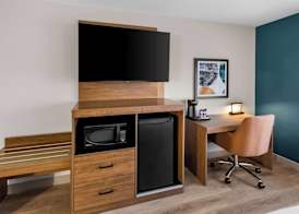 Best Western Plus Fenton 5