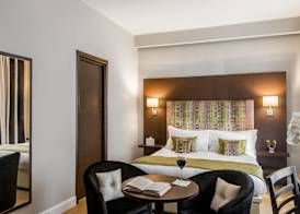 Chic&Town Luxury Rooms Piazza del Popolo 1 5