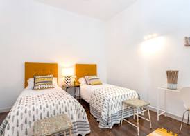 Genteel Home Larios 2