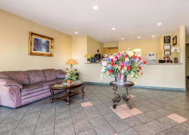 Econo Lodge Colorado Springs near Airport 2