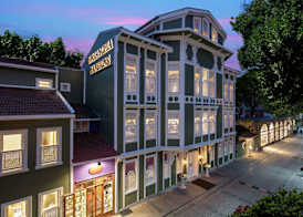 Hagia Sofia Mansions Istanbul, Curio Collection by Hilton 2