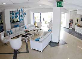 Lantiana Gardens ApartHotel 3
