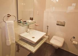 Sukhmantra Resort and Spa 4
