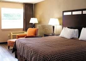 Brentwood inn & Suites - Lynchburg 3