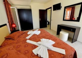 Golden Rose Suites 4