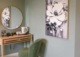 Canavans Hotel 5