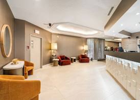 Ramada Plaza by Wyndham Niagara Falls 5