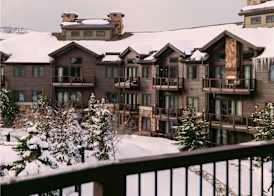 Waldorf Astoria Park City 2