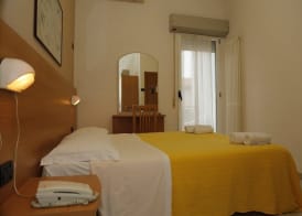 Hotel Villa Dina 2