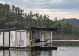 Hotel Pietrasanta Cabañas frente a la Represa Peñol Guatape 4