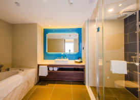Holiday Inn Express Yinchuan Downtown by IHG 4
