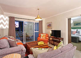 Ashton Park Luxury Apartment 4