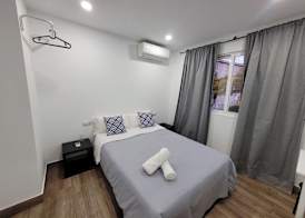 AYZ Elcano - Auto check-in property 2
