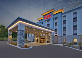 Hampton Inn & Suites Alliance 2