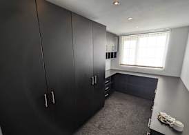 OYO Ormsby Townhouse 4