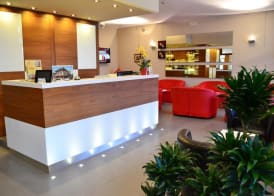 Hotel Midi 5