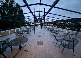Botel Racek 5
