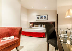 Exe Suites 33 3