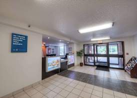 Motel 6-Branford, CT - New Haven 4