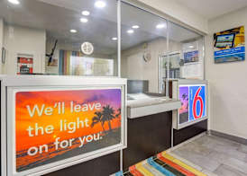 Motel 6 San Bernardino, CA - South 2