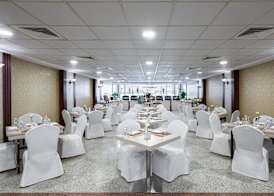 Al Ansar Palace Golden Tulip Hotel 2