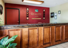 Quality Inn Lewisport 5
