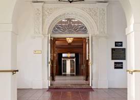 Hayes Mansion San Jose, Curio Collection by Hilton 3