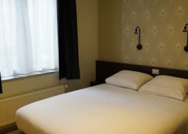Hotel Corner House by WP Hotels 2