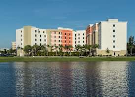 Hampton Inn & Suites Cape Canaveral Cruise Port, Fl 5