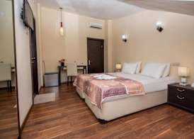 Lowell Hotel 3